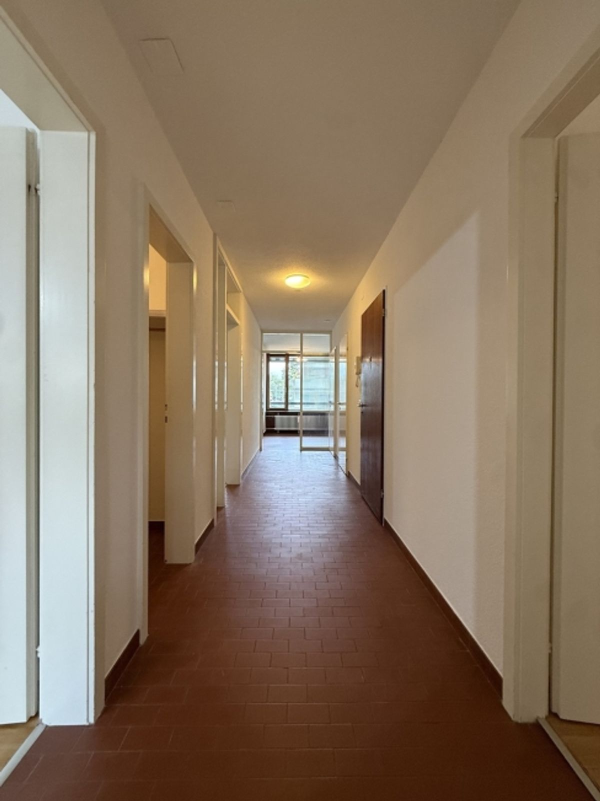 Gepflegte Wohnung an ruhiger Lage und in grüner Umgebung! - 6