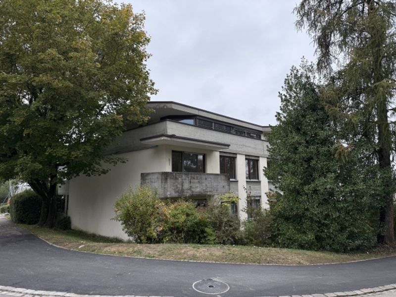 Gepflegte Wohnung an ruhiger Lage und in grüner Umgebung! - 1