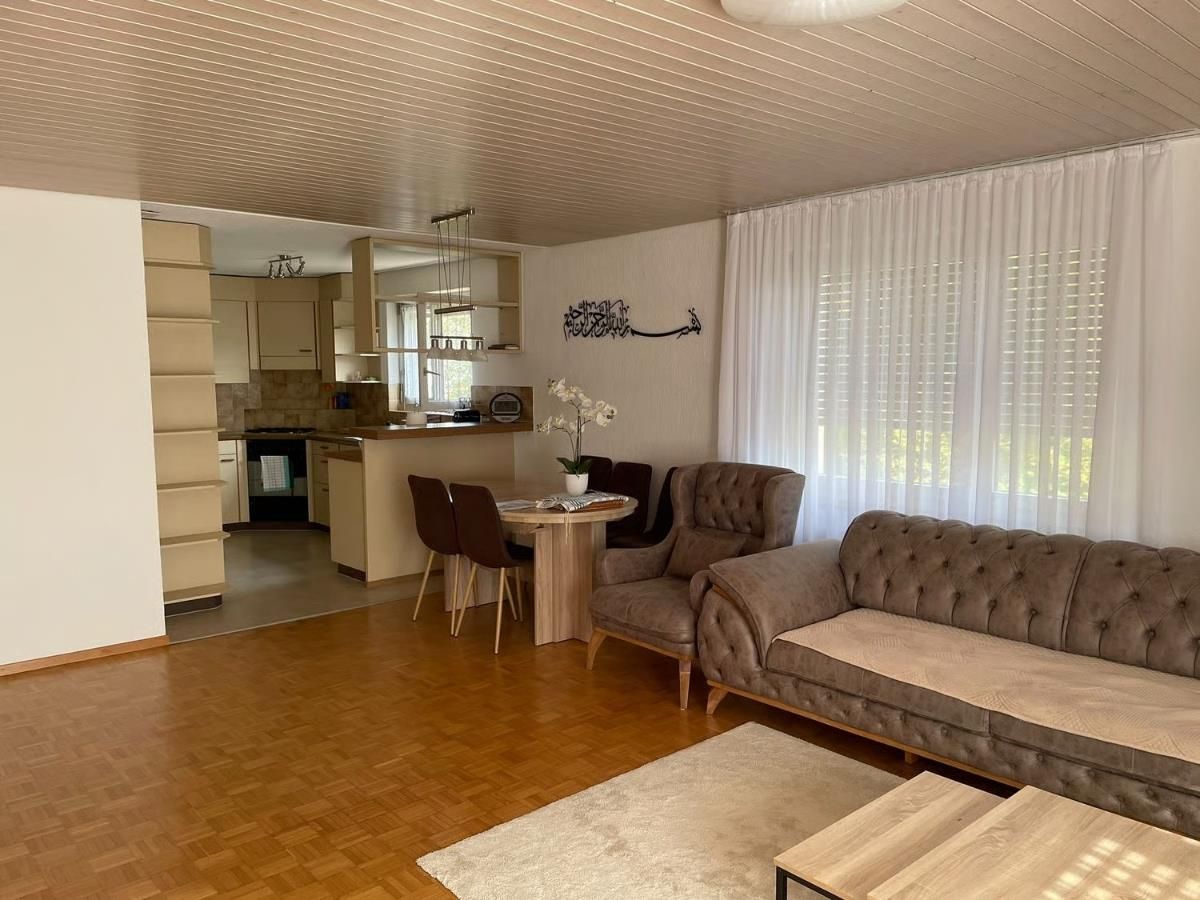4.5 Zimmer Wohnung - 0