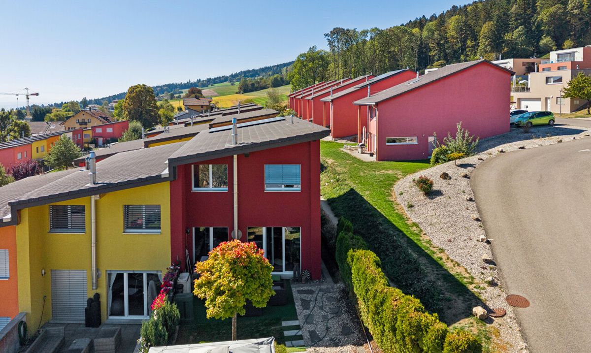 Maison mitoyenne in aux Geneveys-sur-Coffrane - 0