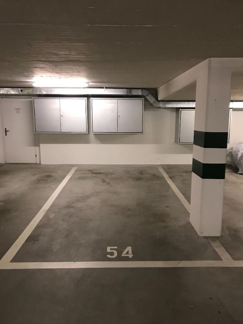 Tiefgarage - 1