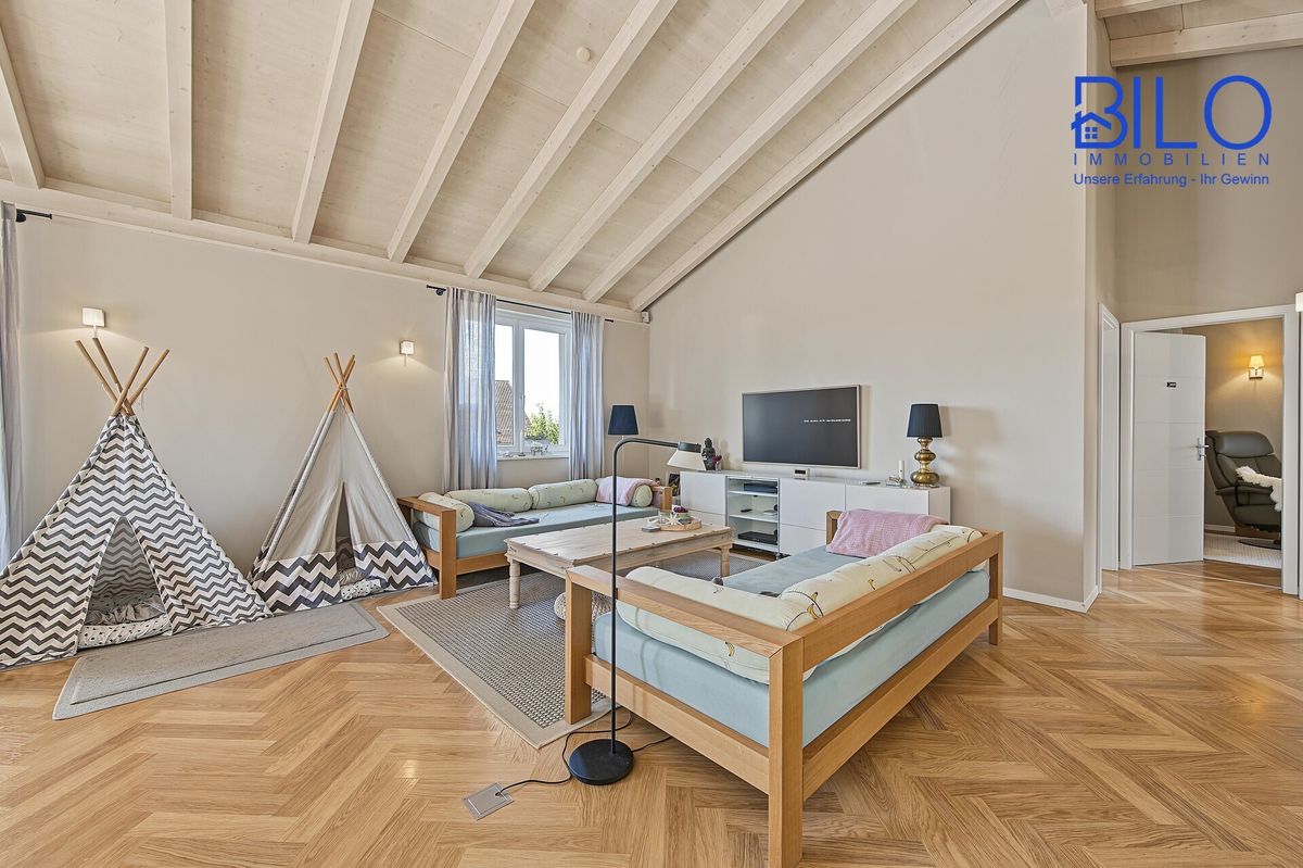 Exklusive 5,5‑Zimmer-Oase: ruhig gelegen mit Weitblick und Pool - 11