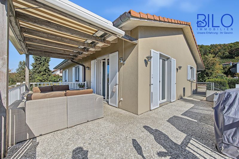 Exklusive 5,5‑Zimmer-Oase: ruhig gelegen mit Weitblick und Pool - 20