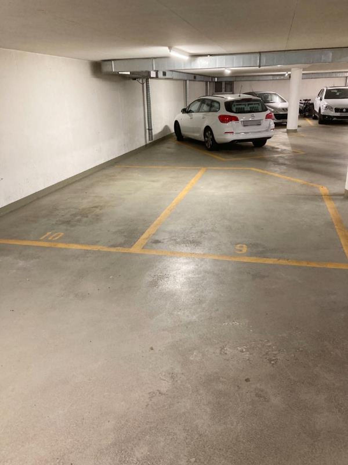 Tiefgarage - 1