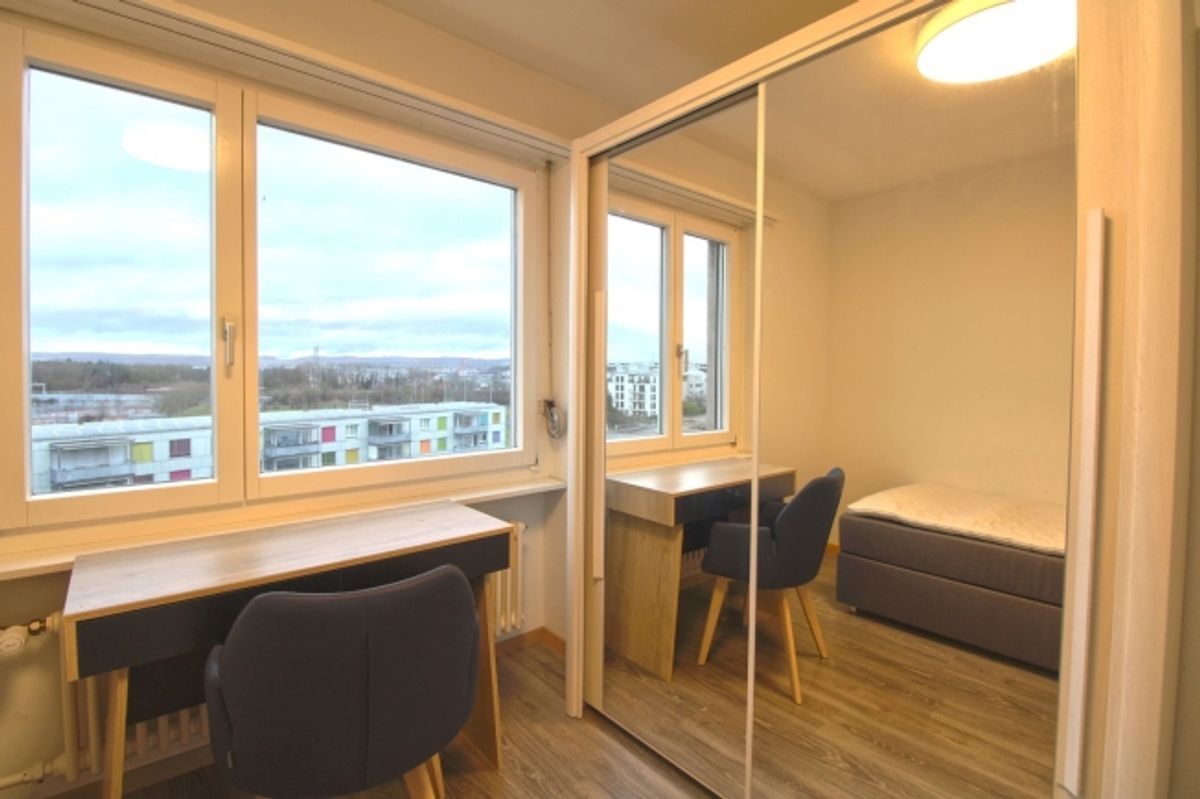 Your Next Chapter Starts Here - Furnished Room in a Top Location - 2
