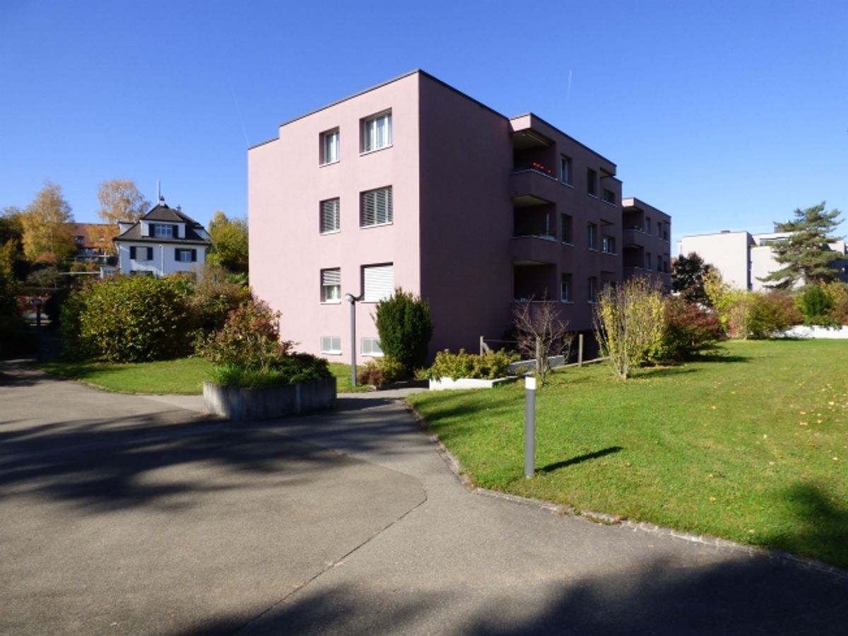 Zentrale und doch ruhige Lage! - 1