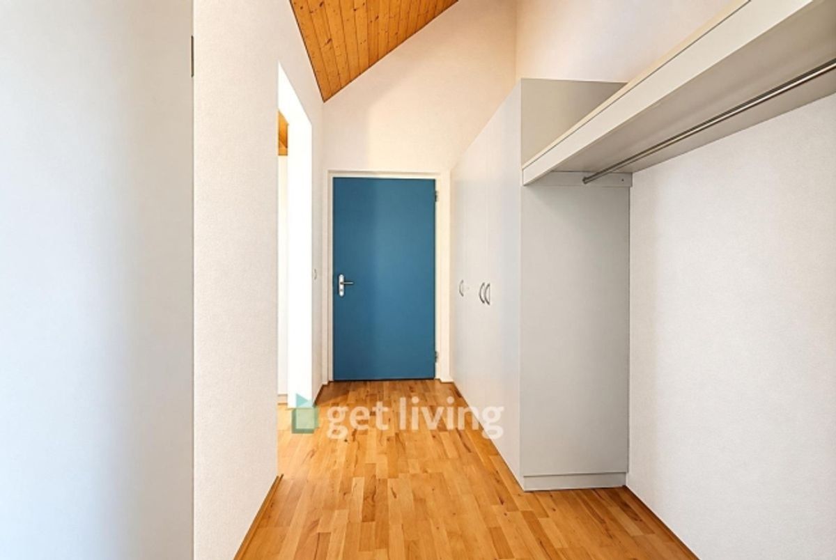 Moderne 4.5-Zimmer Dach-Maisonette-Wohnung in idyllischer Lage - 9