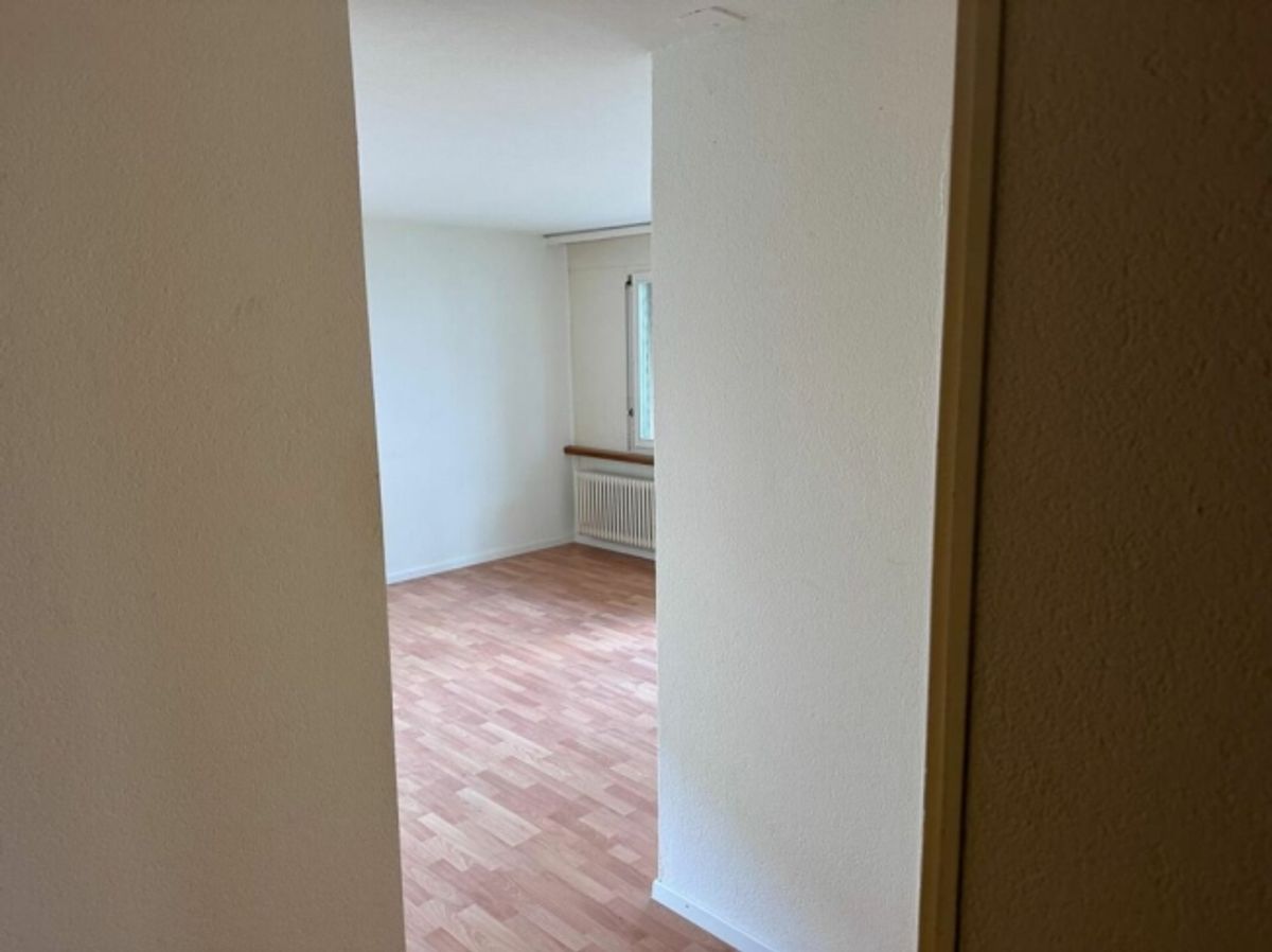 Helle 2 Zimmerwohnung mit Balkon ins Grüne zu vermieten - 8