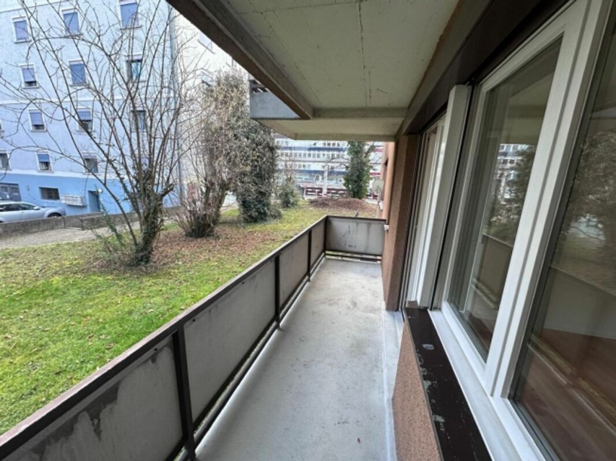Helle 2 Zimmerwohnung mit Balkon ins Grüne zu vermieten - 9