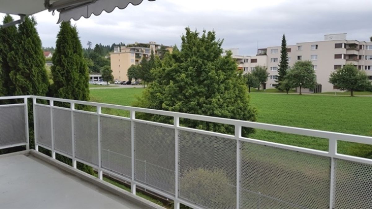 Grosszügige 3 1/2-Zimmerwohnung mit Balkon - 6