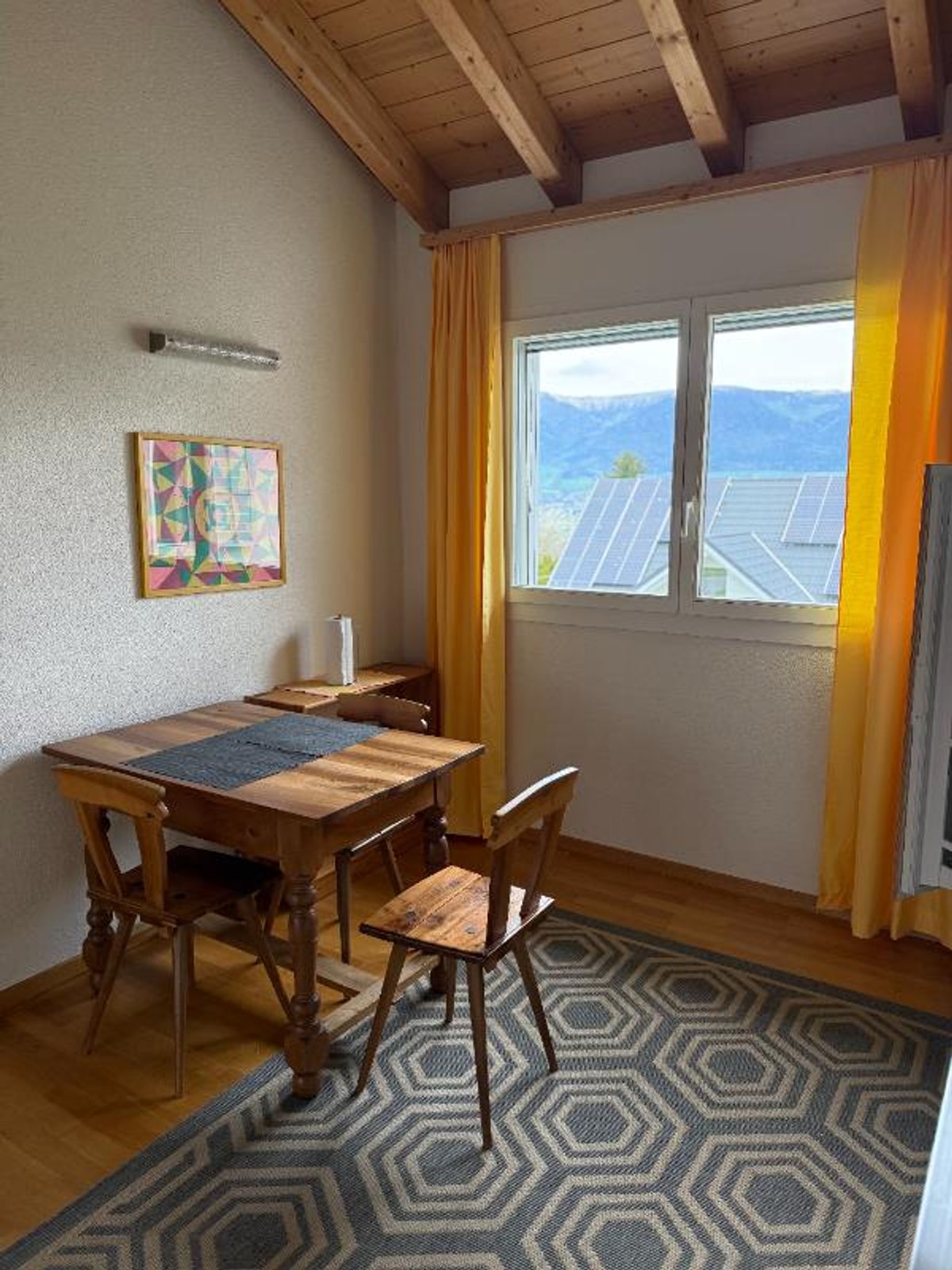 2.5 Zimmer möbl. Wohnobjekt - 1