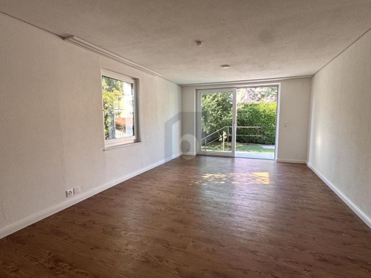 WOHNEN MIT GARTEN, GEPFLEGT UND GEMÜTLICH - 2