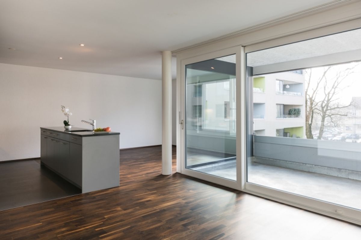 Moderne und ruhige Überbauung in Zentrumsnähe - MIETEN OHNE KAUTION - 2