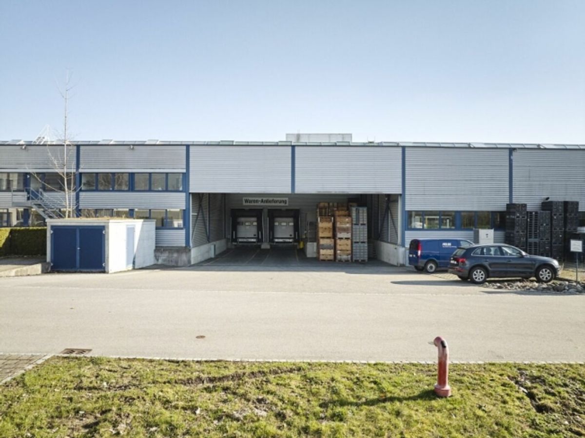 Gewerbe- und Lagerfläche ab 1'000 - 6'800 m²! Ihr neuer Gewerbestandort! - 8