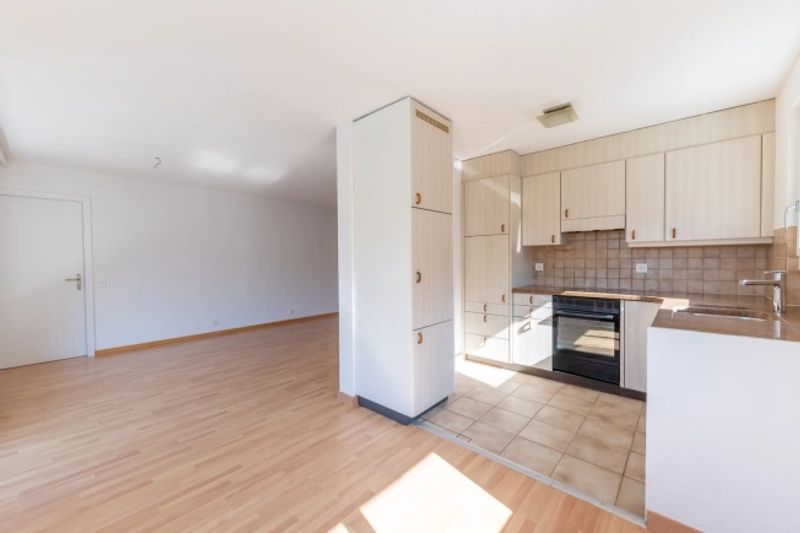 Wohnen über den Dächern von Kehrsatz Helle 5.5-Zimmerwohnung mit Bastelraum - 3