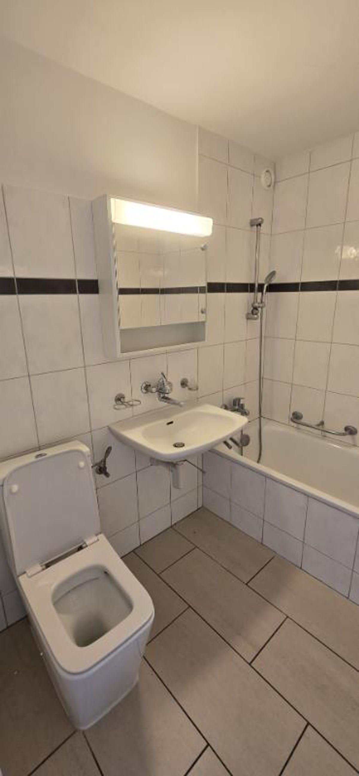 1.5 Zimmer Wohnung - 3