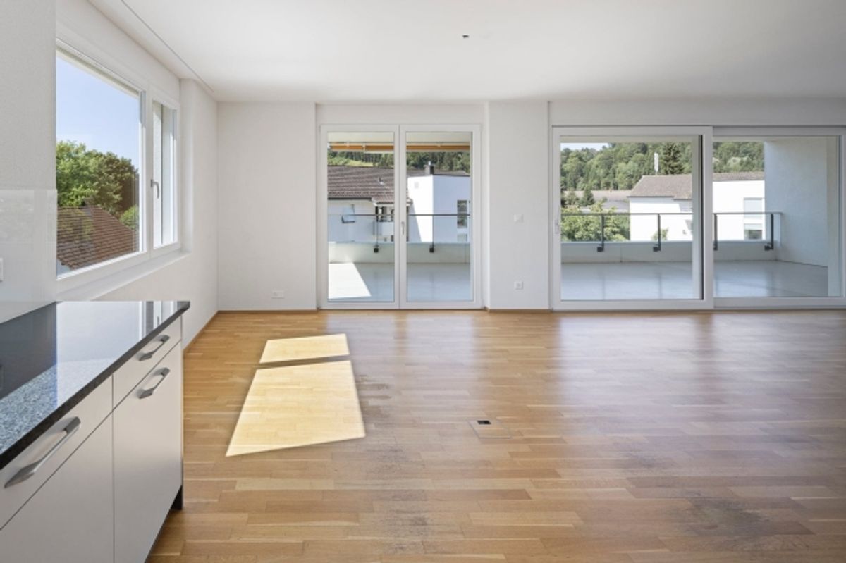 Moderne Wohnoase mit grosser Terrasse und viel Licht - 4