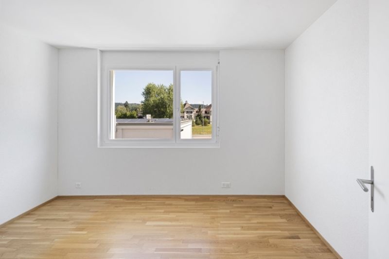 Moderne Wohnoase mit grosser Terrasse und viel Licht - 10