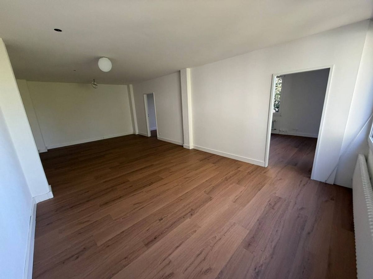 Ihr neues Firmendomizil - 1