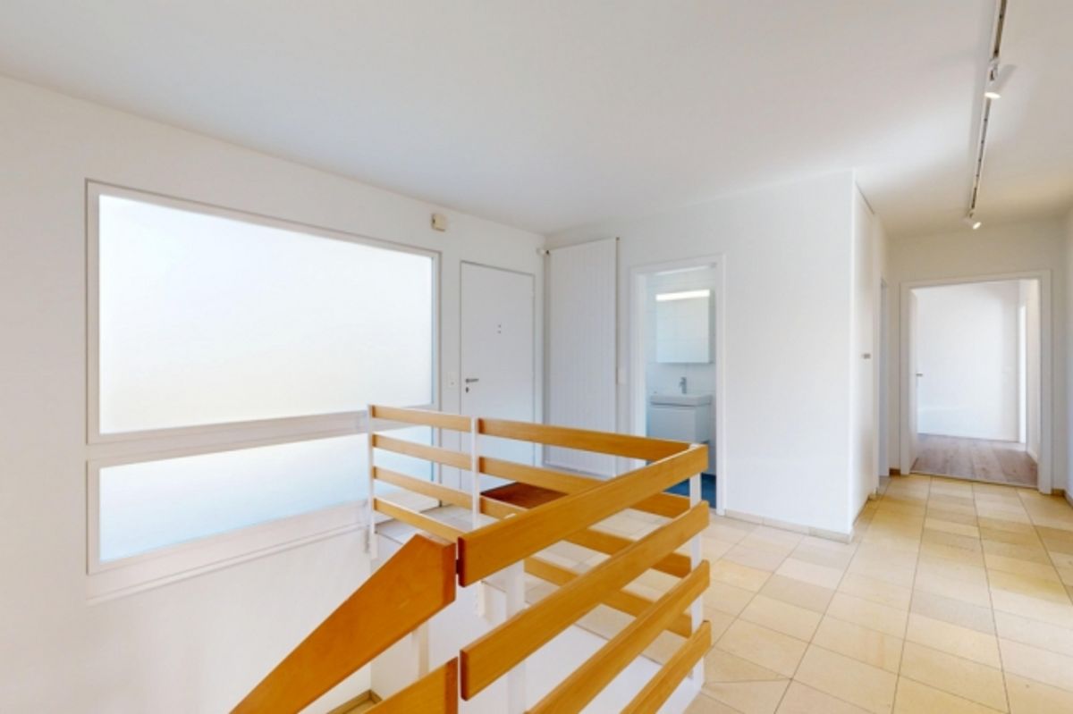 Einzigartiges 8.5-Zimmer-EFH mit grossem Garten - 8