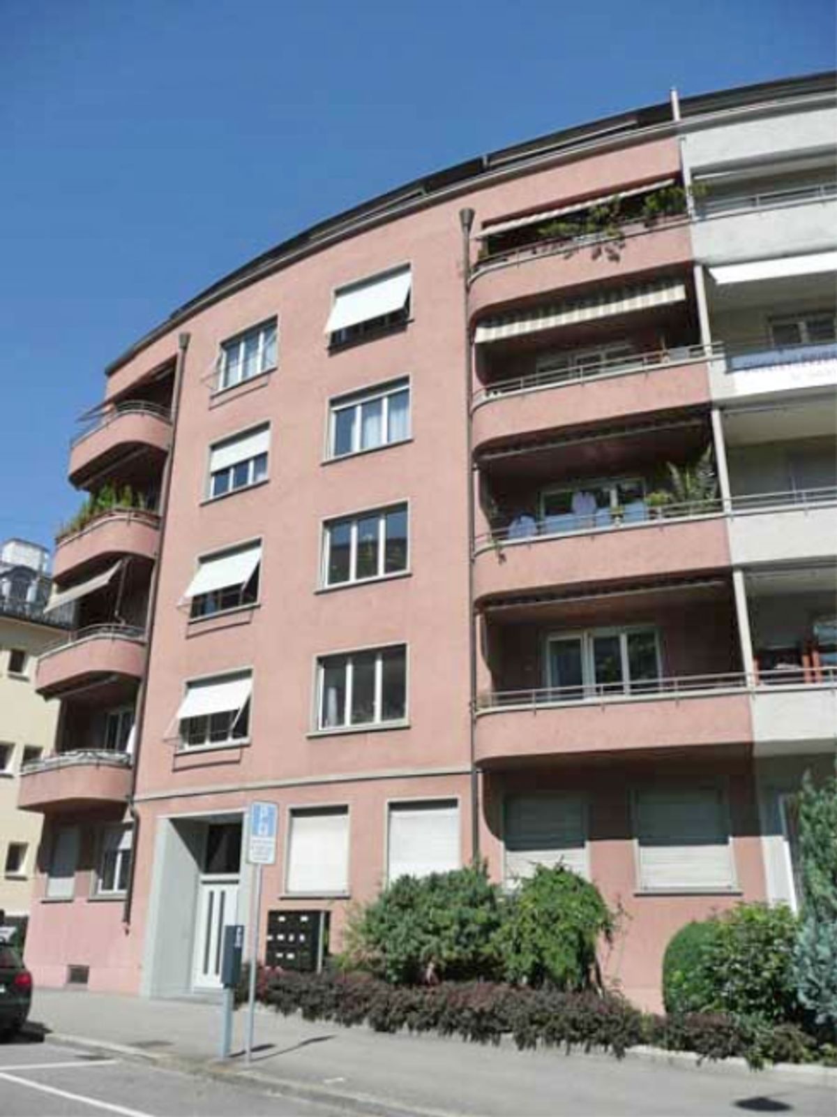 Frisch saniert im Herzen von Zürich Enge – Ihr neues Zuhause wartet! - 0