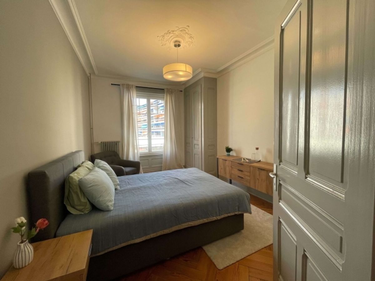 Your Next Chapter Starts Here - Furnished Room in a Top Location - 0