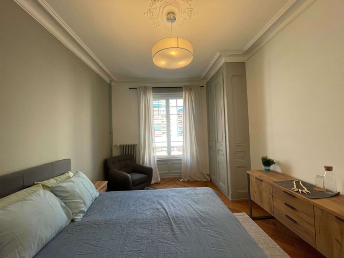 Your Next Chapter Starts Here - Furnished Room in a Top Location - 5