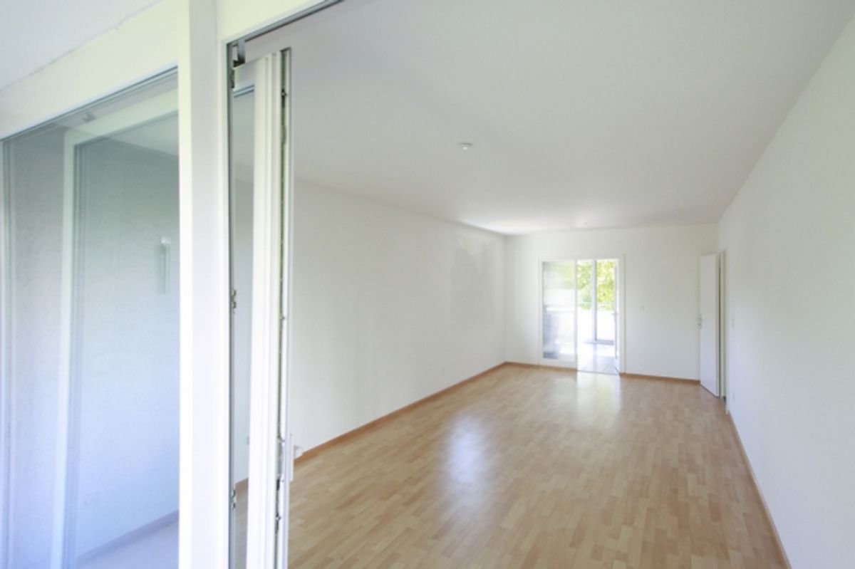 Sonnige Wohnung mit zwei Balkonen an zentraler Lage - 2