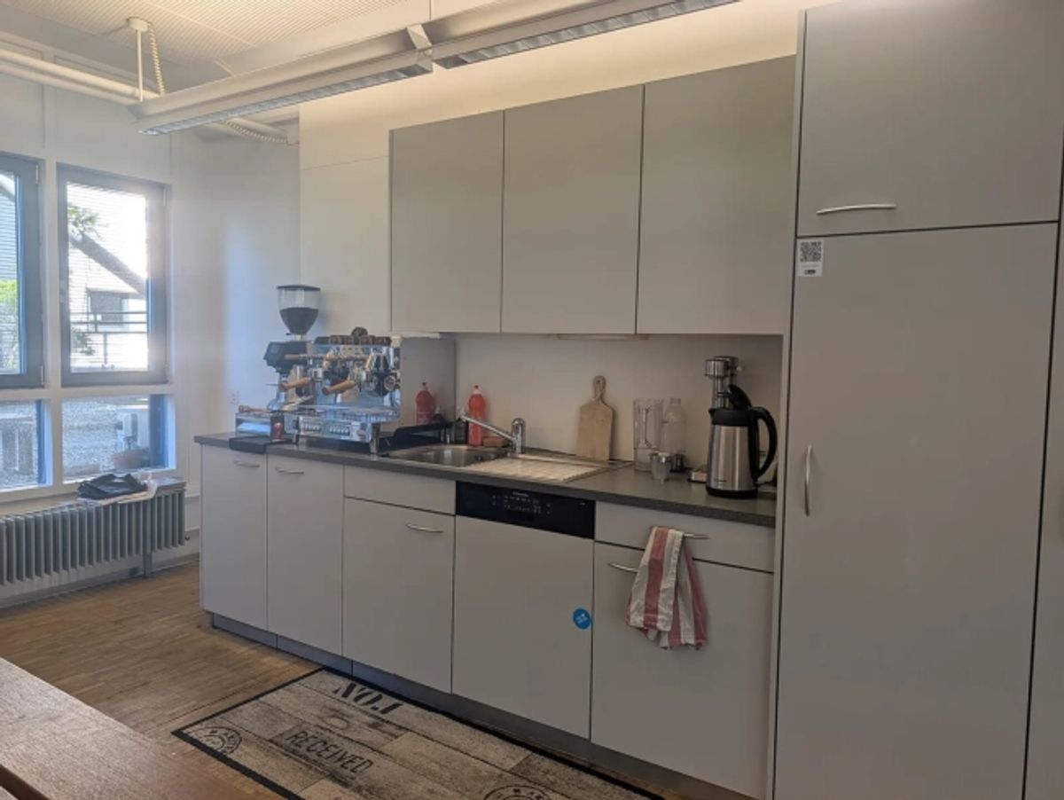 Helle Bürofläche mit 165 m² in Zürich-Kreis 5 zu mieten - 3