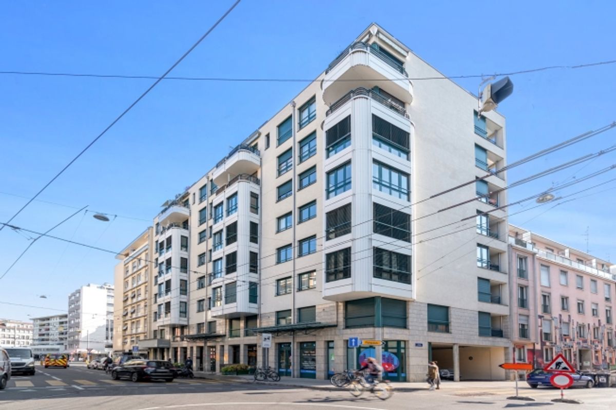 Spacieux 5 pièces de 102 m² avec balcon au cœur de Genève - 0