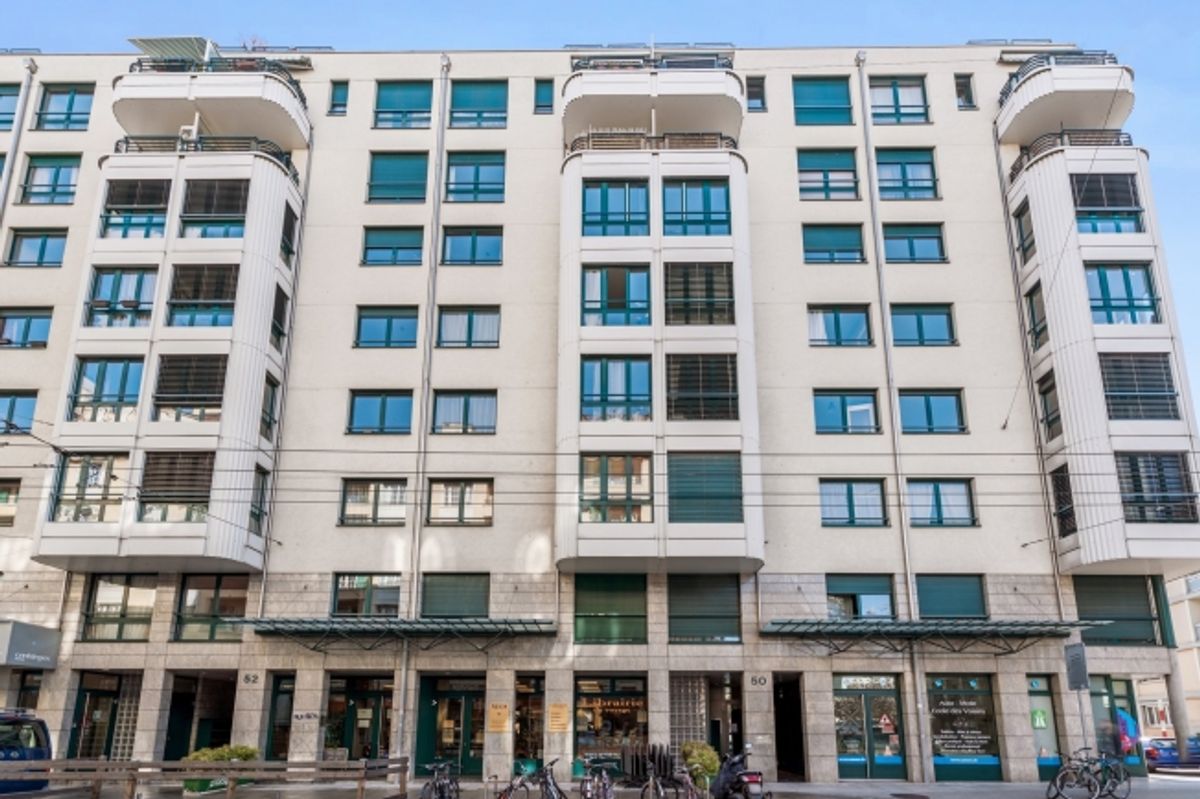 Spacieux 5 pièces de 102 m² avec balcon au cœur de Genève - 3