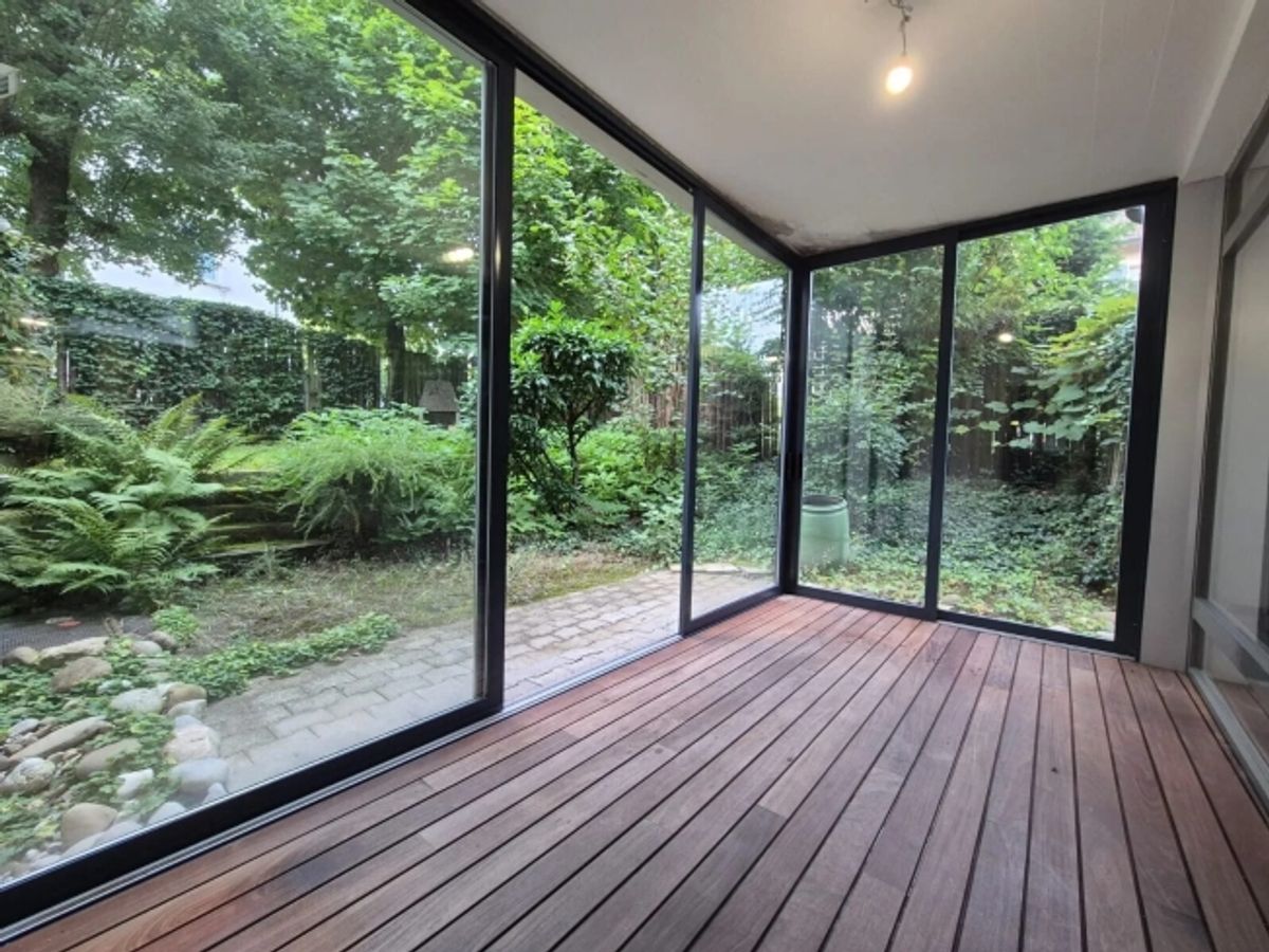 Büro mit verglaster Veranda im Grünen - 180 m² in Aarau mieten - 0