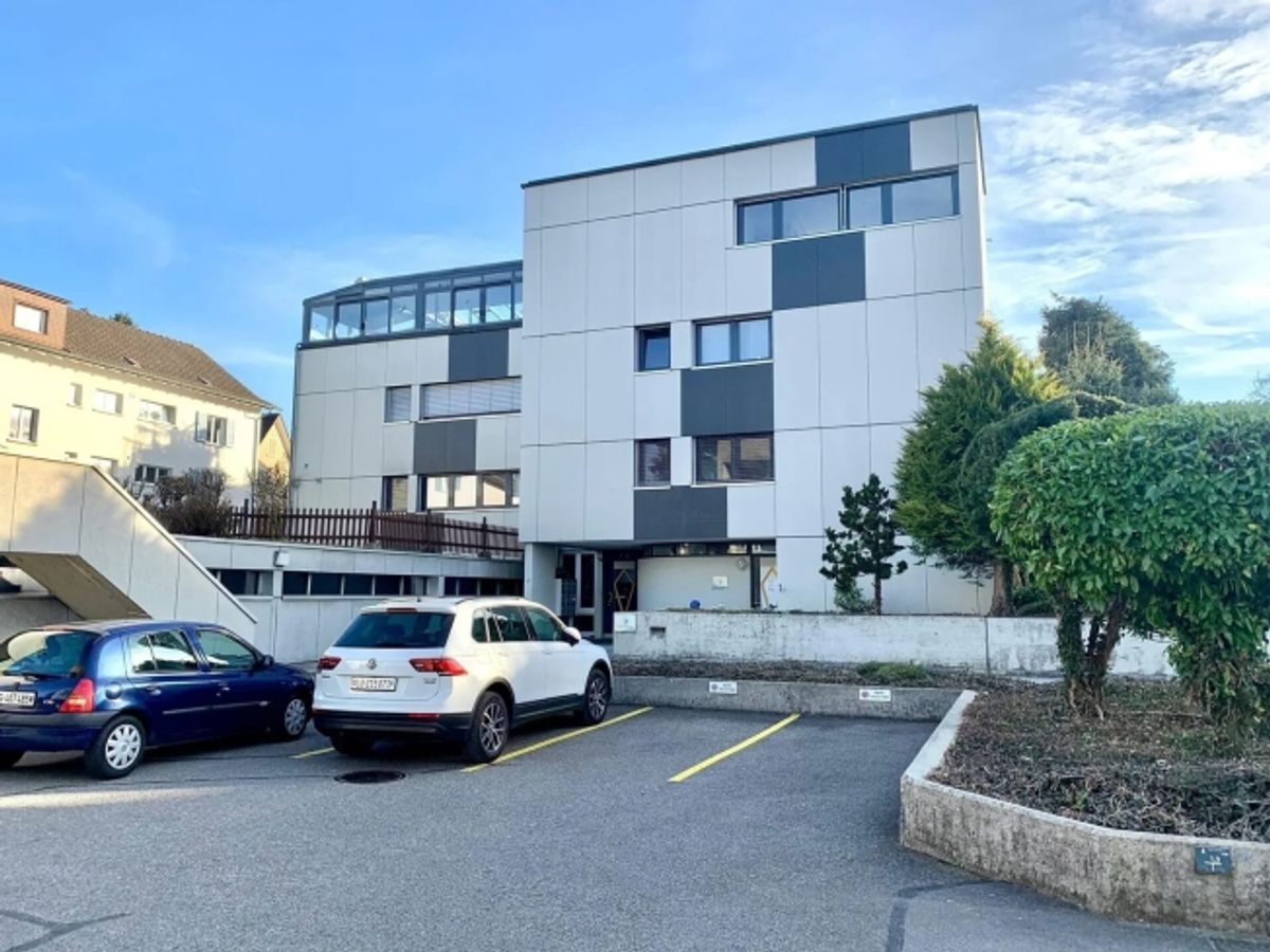 Büro mit verglaster Veranda im Grünen - 180 m² in Aarau mieten - 4