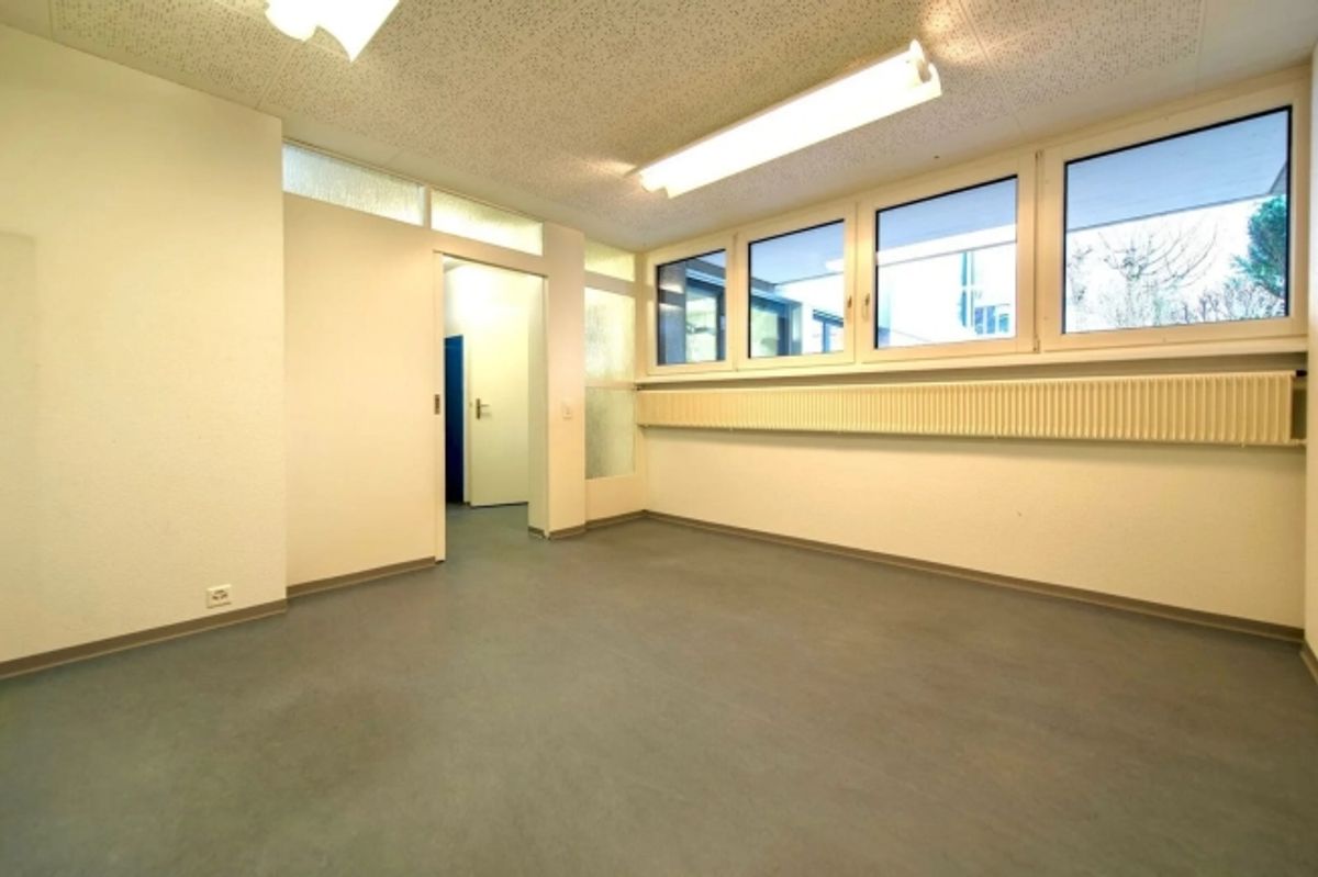 Büro mit verglaster Veranda im Grünen - 180 m² in Aarau mieten - 5