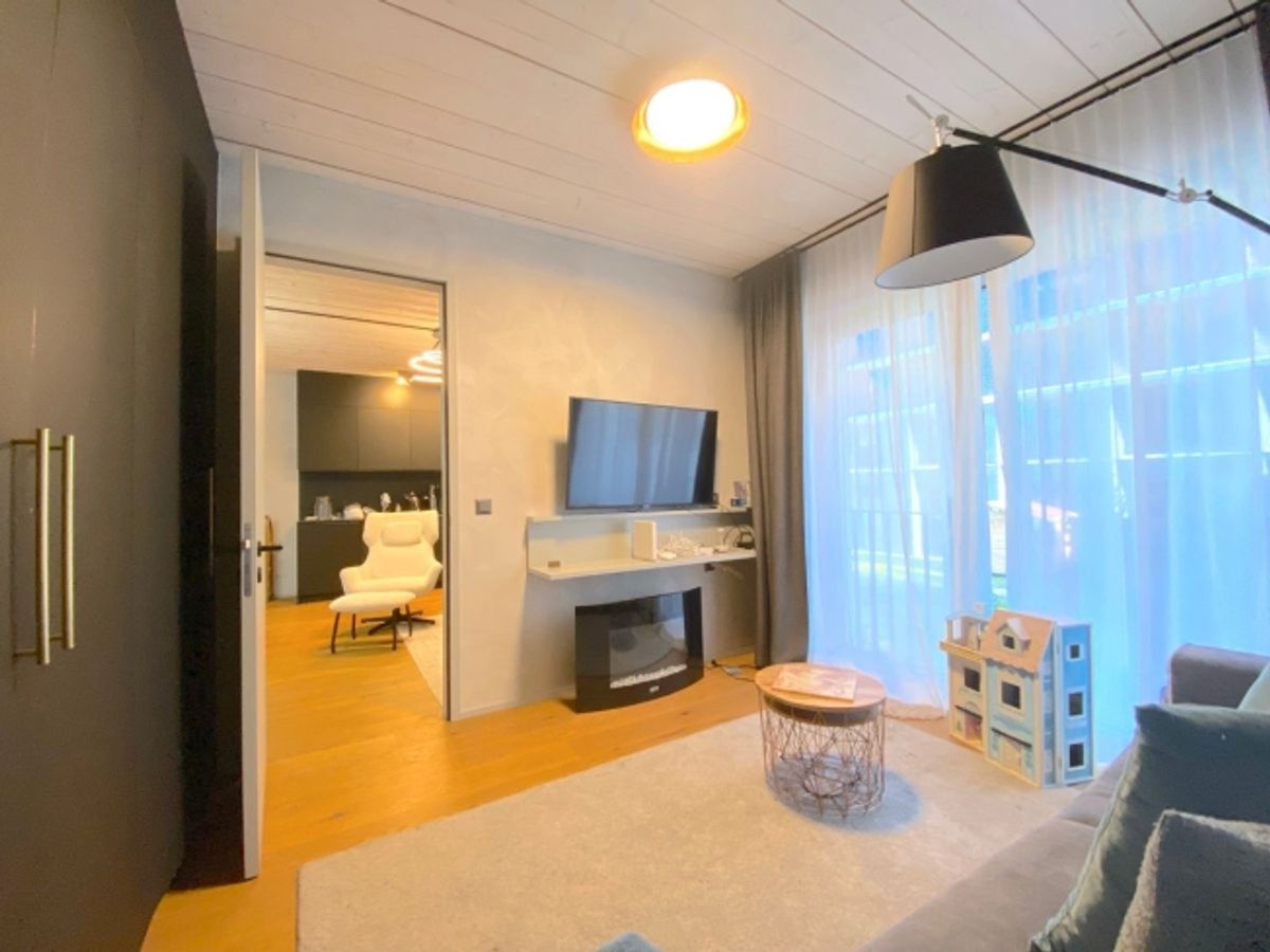 Moderne möblierte 3.5-Zimmer-Wohnung zur Miete in Andermatt - 3