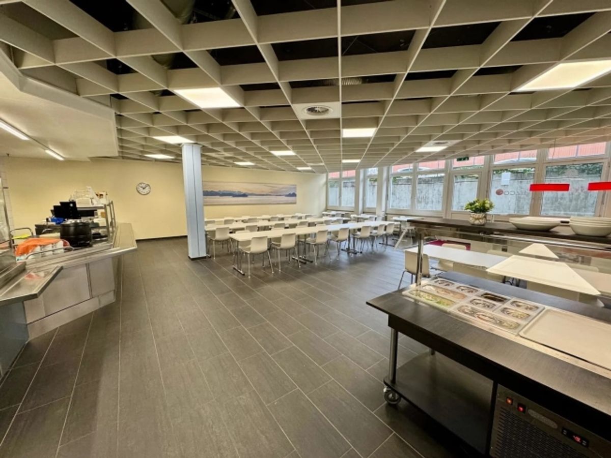 Helle Bürofläche mit 188 m² und Lift in Brugg mieten - 0
