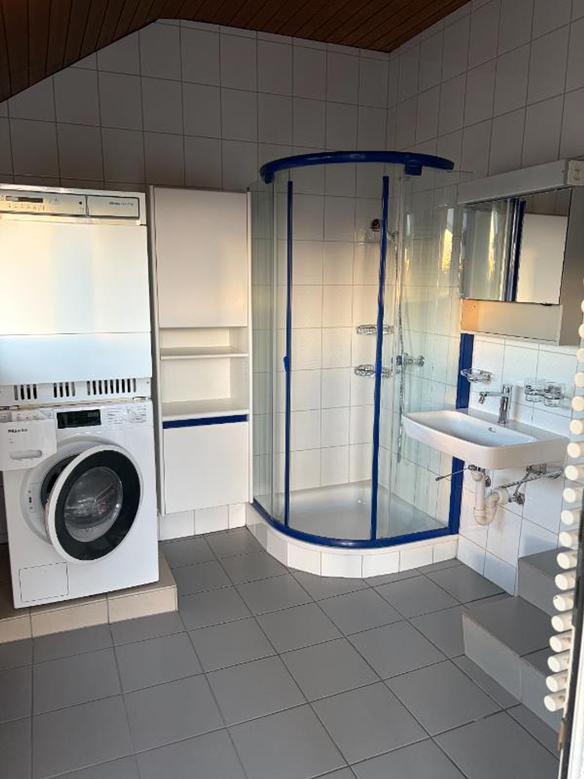 4.5 Zimmer Einfamilienhaus - 0