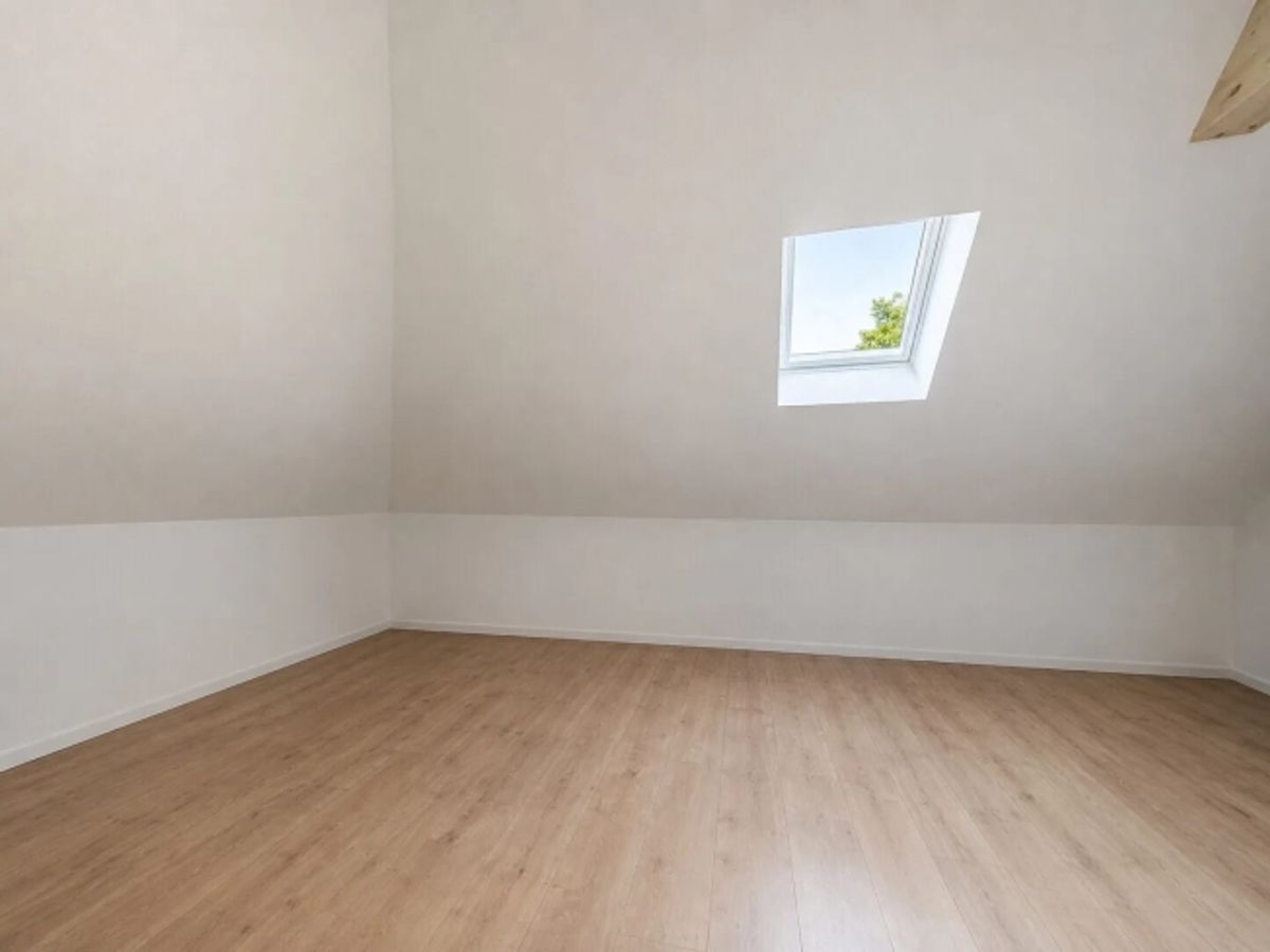 Renovierte 3.5-Zimmer-Maisonette mit 35 m² Balkon in Seewen mieten - 6