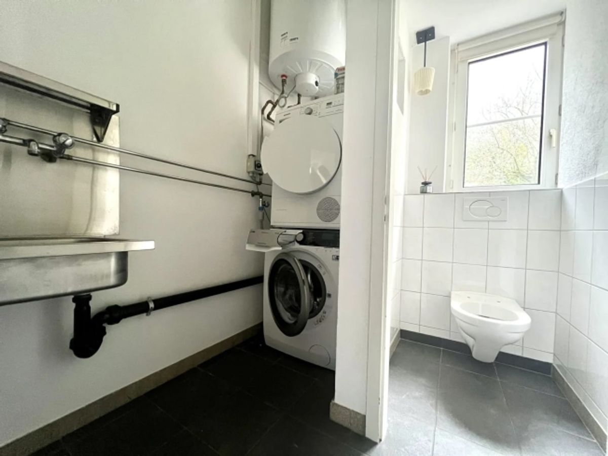 2.5-Zimmer-Loft mit 180 m² und offener Küche in Oberdorf mieten - 3