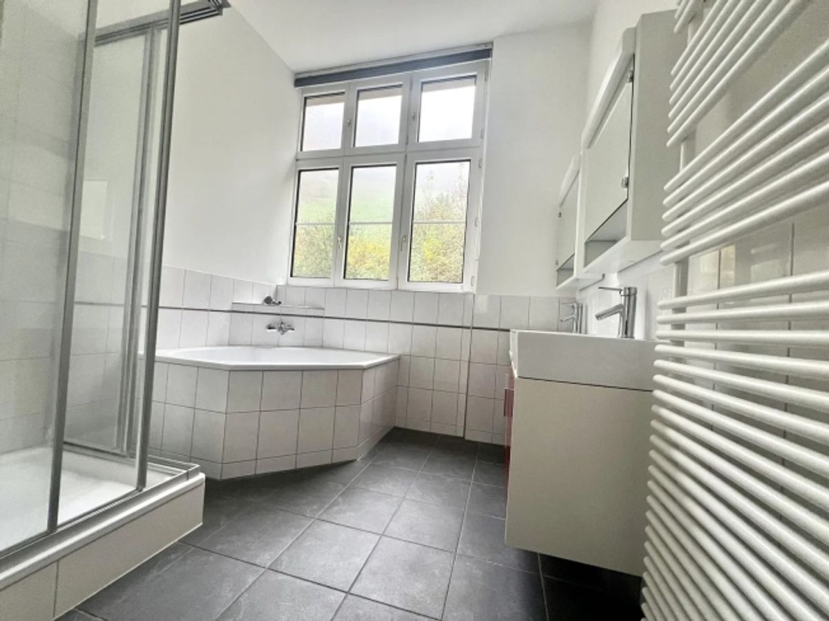 2.5-Zimmer-Loft mit 180 m² und offener Küche in Oberdorf mieten - 4