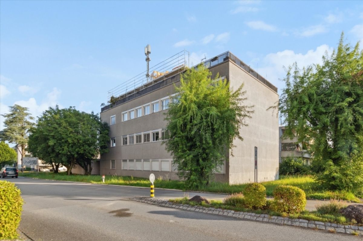 Ihr neuer Gewerbestandort in Fällanden – 297 m² mit vielseitigen Nutzungsmögl - 0