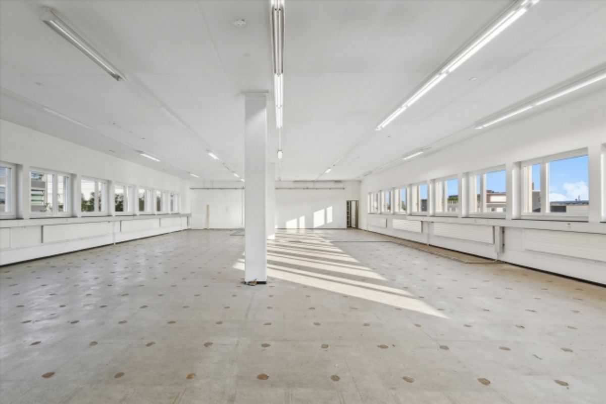 Ihr neuer Gewerbestandort in Fällanden – 297 m² mit vielseitigen Nutzungsmögl - 2