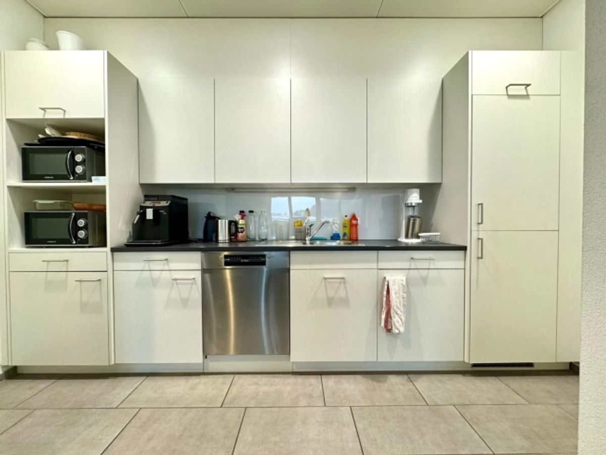 Büro mit 537 m² direkt beim Bahnhof Würenlos mieten - 5