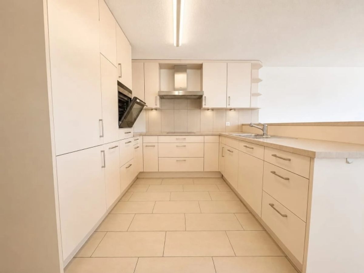 5.5-Zimmer-Maisonette mit Balkon und Weitblick in Scherz mieten - 12