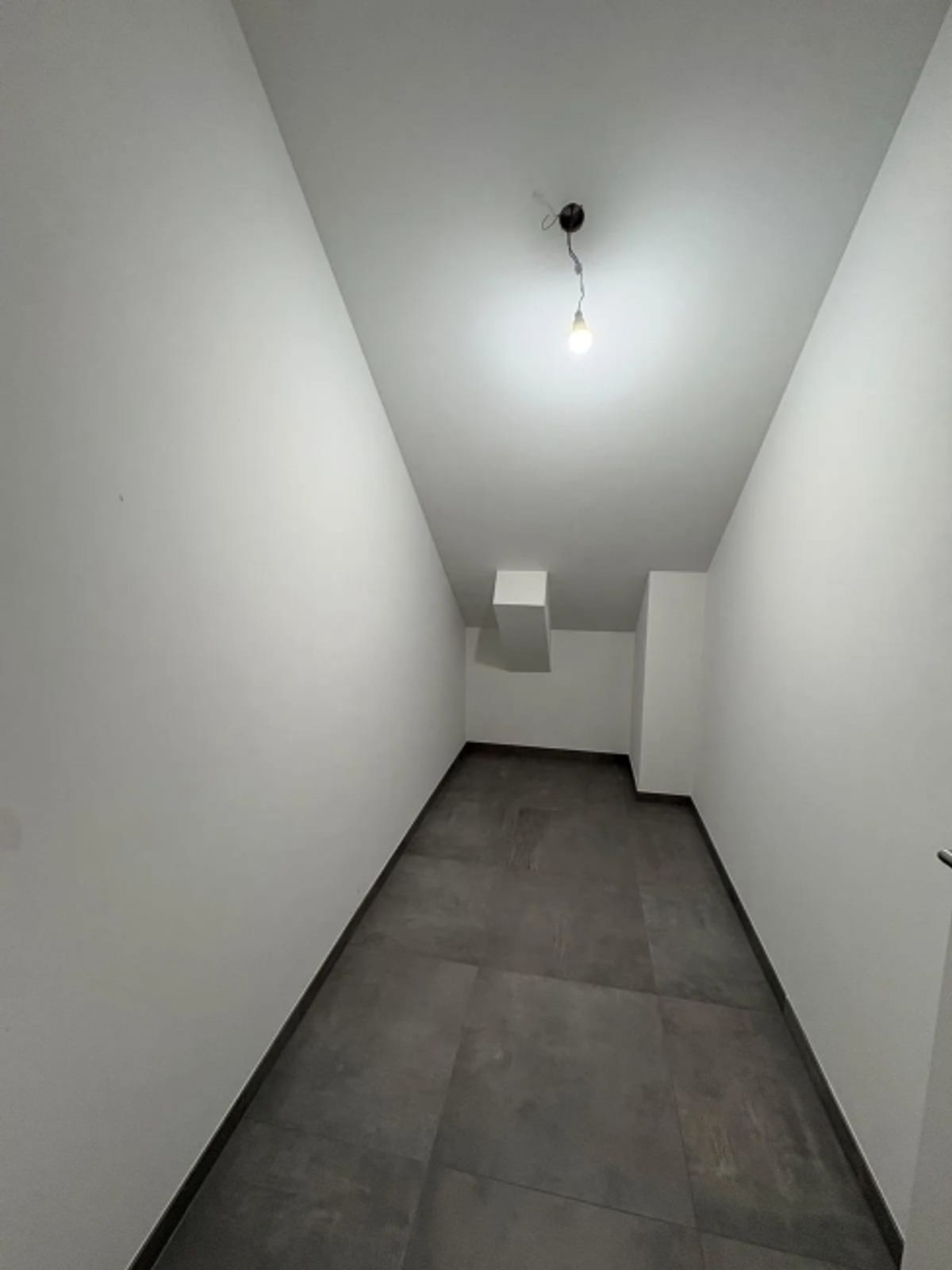 4.5-Zimmer-Maisonette mit Cheminée und Terrasse in Zunzgen mieten - 9