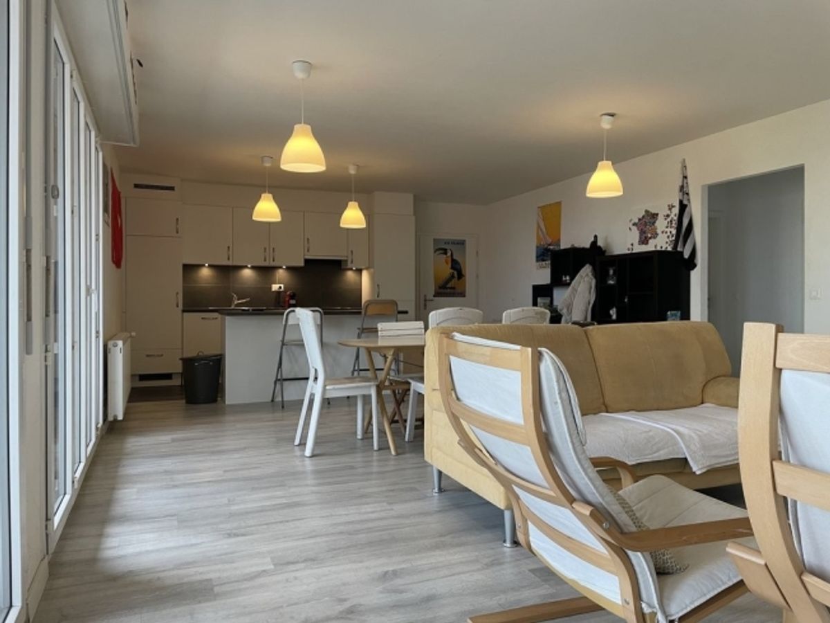 A saisir ! Spacieux logement au coeur de Renens ! - 4