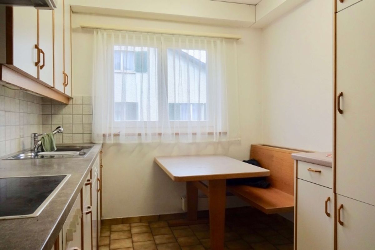 Furnished room in modernised apartment in a top location - 3