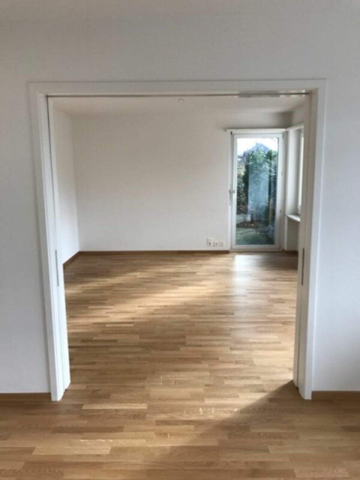 Gemütliche 4-Zimmer-Wohnung in Bahnhofsnähe im 1.OG - 2