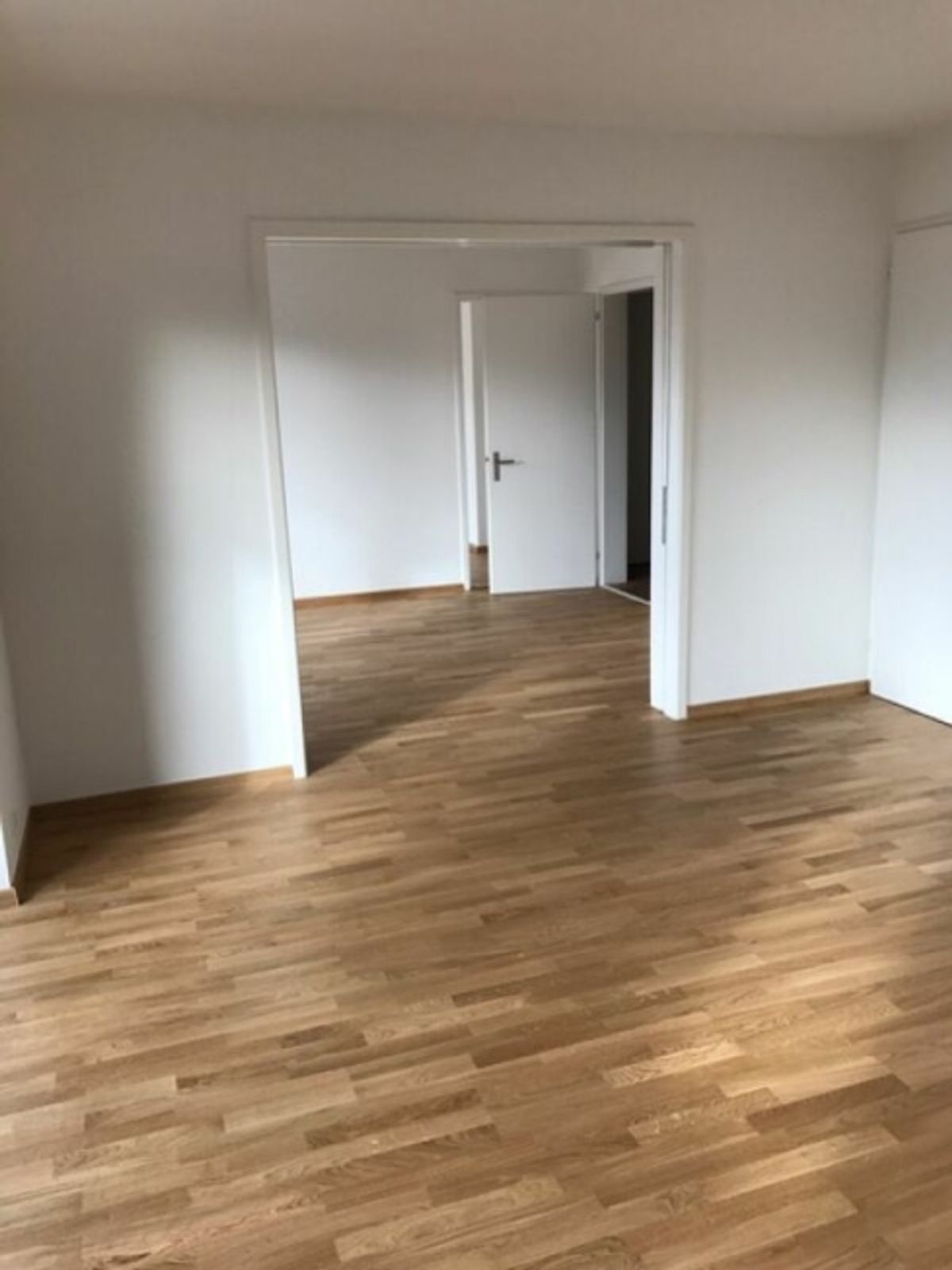 Gemütliche 4-Zimmer-Wohnung in Bahnhofsnähe im 1.OG - 3