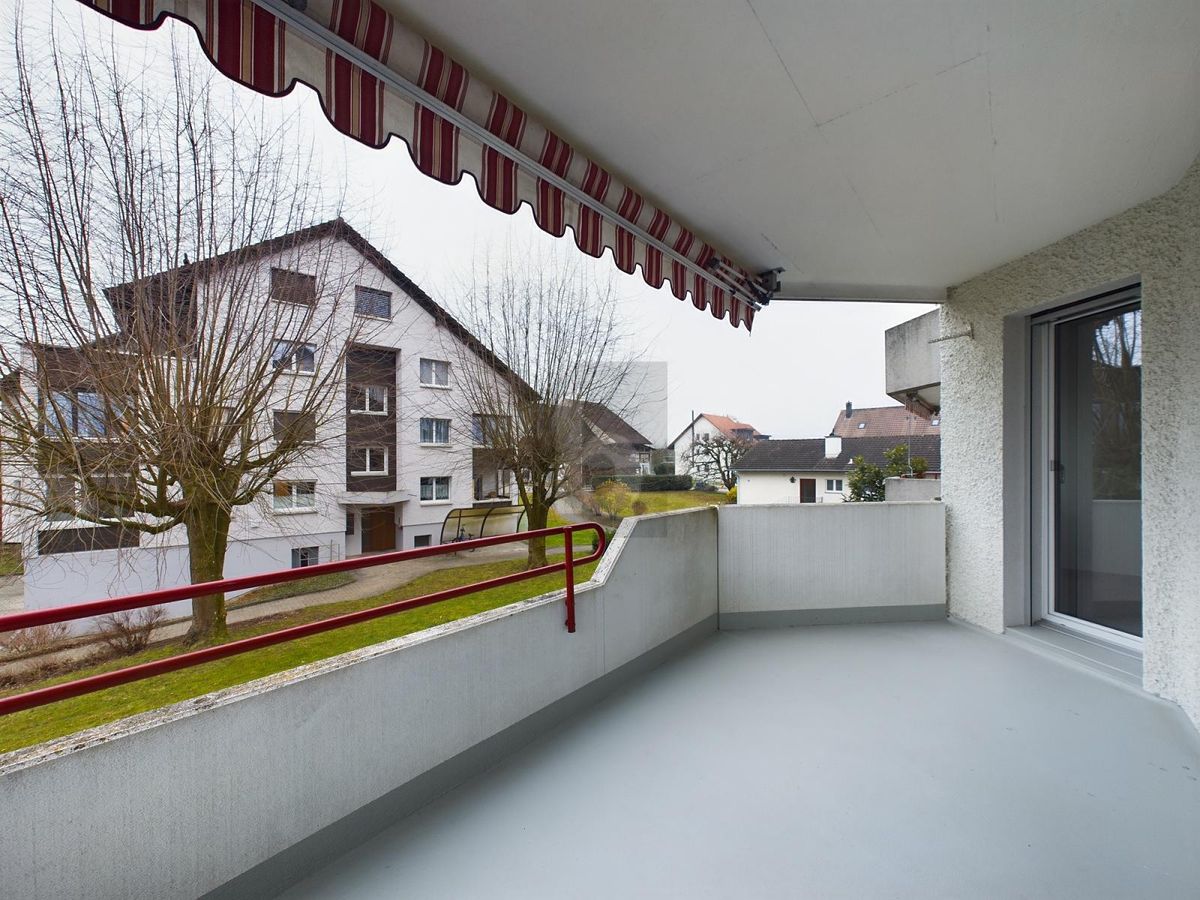 MODERN, KOMFORTABEL UND MIT GEMÜTLICHEM BALKON - 4